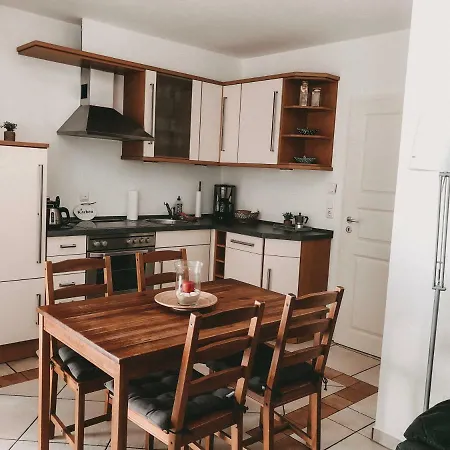 100 Sekunden Zum Strand: Schoene Auf Usedom Karlshagen